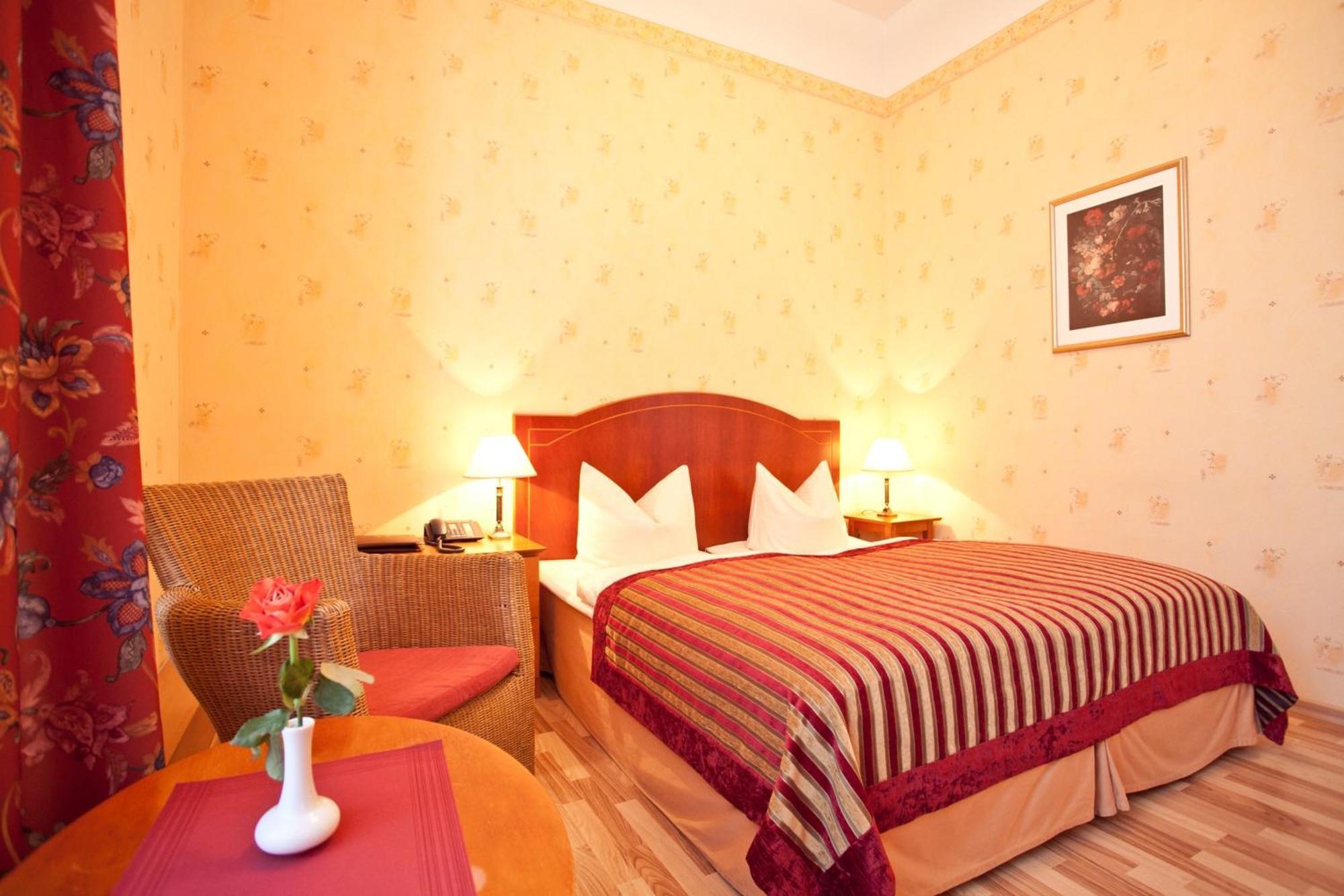 Twin Room Ensuite