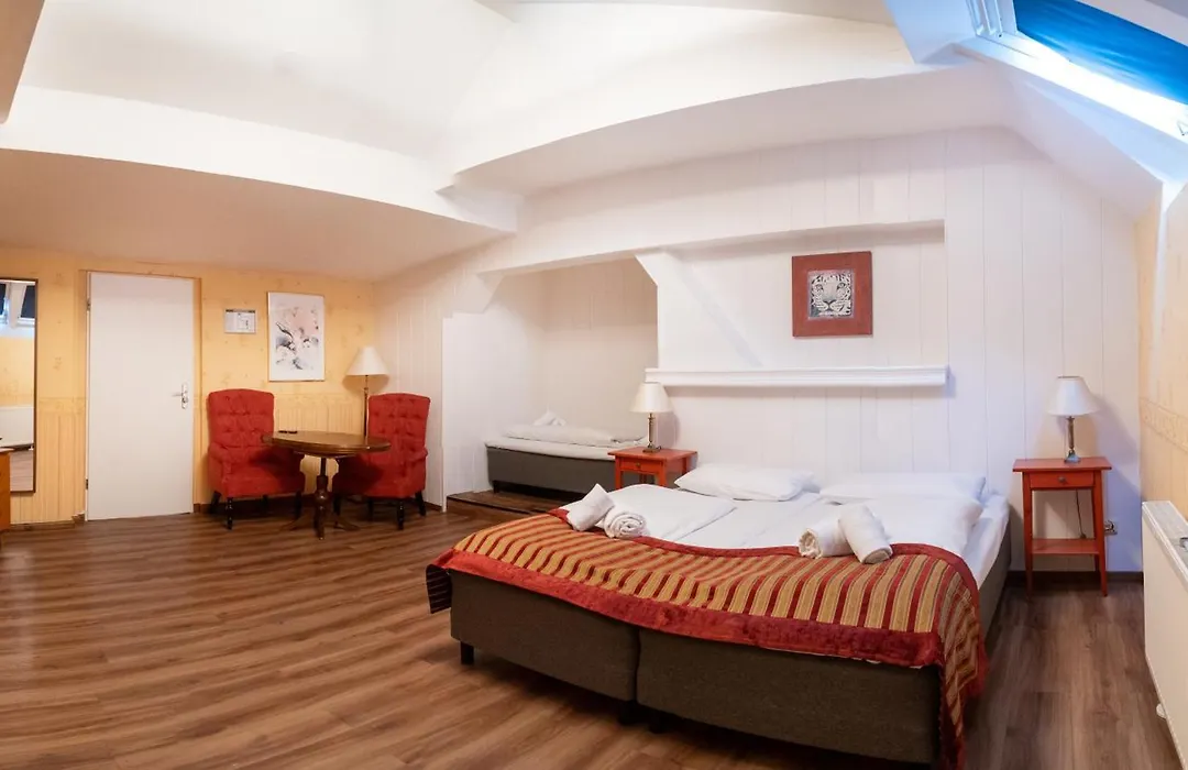 Safestay Berlin Kurfurstendamm-1