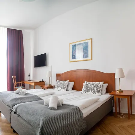 Safestay Berlin Kurfurstendamm-2